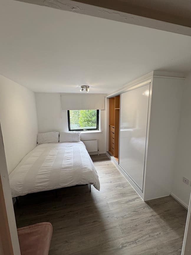 Double Room with Jack & Jill En-Suit - Docklands  Main Photo