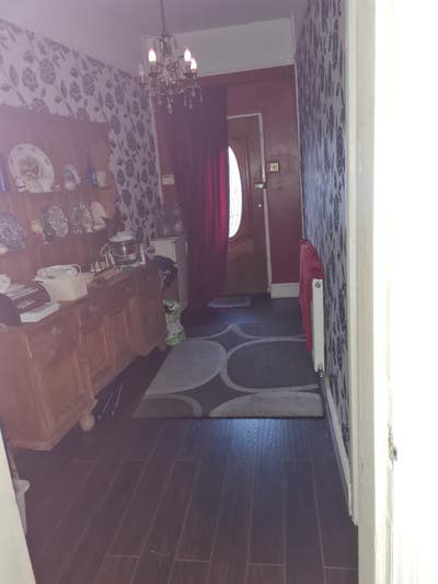 Large double room for rent Main Photo