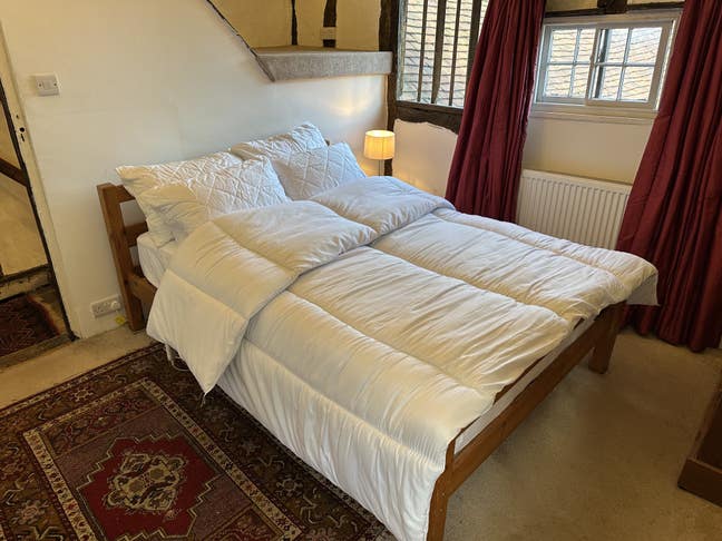 Room To Let in a Quiet Comfortable House Main Photo