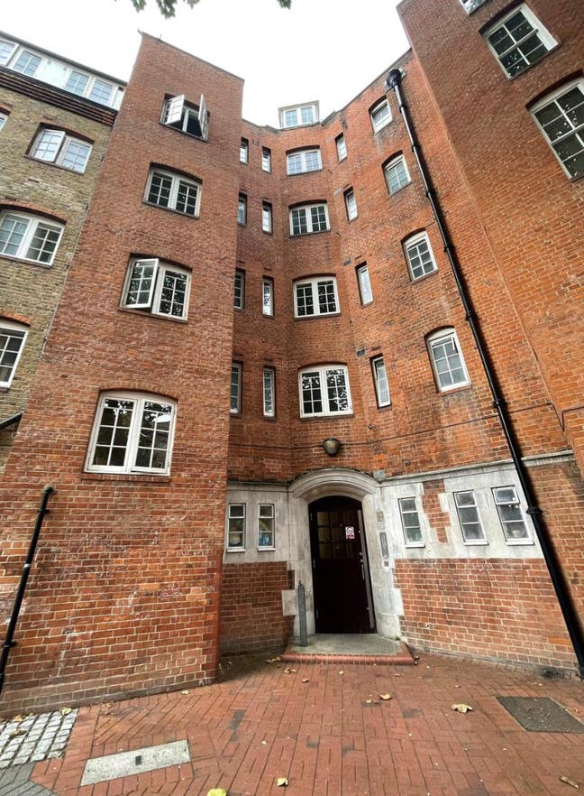 Shoreditch Large Double available! Main Photo