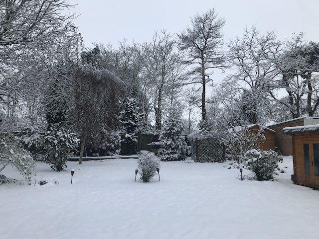 In the heart of Grantchester with a large garden Main Photo