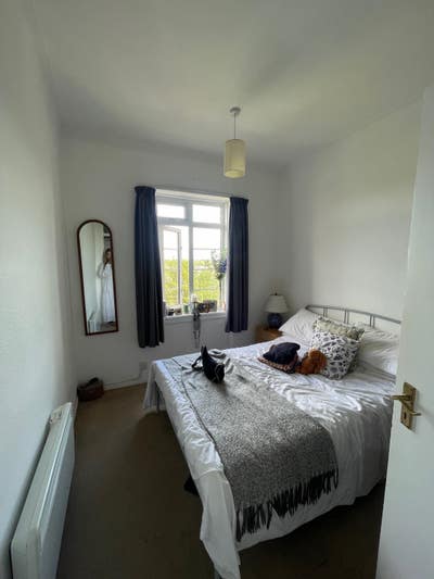 Room available in 2 person flat Main Photo