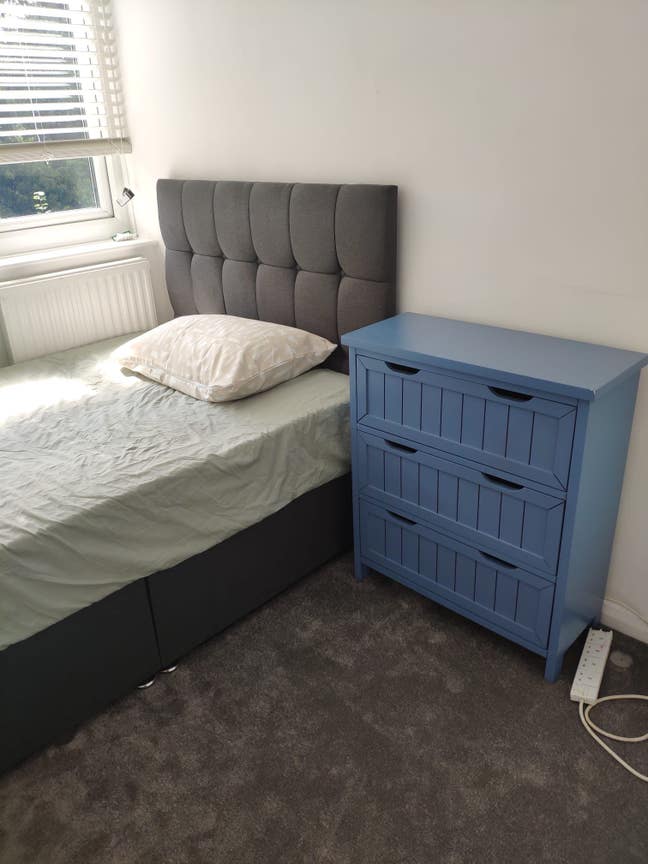 Room 1 - double bed, room2 - single bed  Main Photo