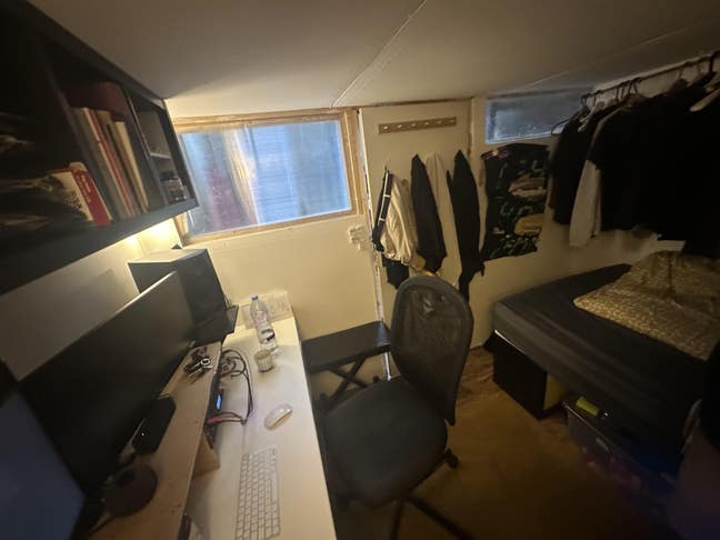 SUBLET - Cheap room at heard of Hackeny Wick Main Photo