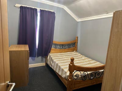 Double bed room Main Photo