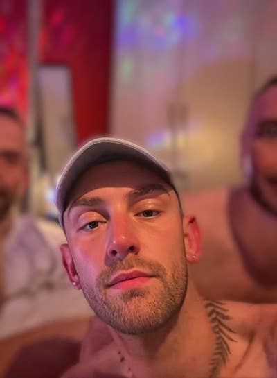 LOOKING FOR STUDIO/1BED. NO HOUSESHARES.🚨 Main Photo