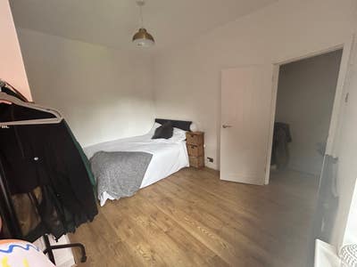 Double Room in Salford – £750 All Bills Included Main Photo