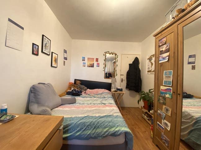Double Bedroom | All Bills inc | All Female House Main Photo