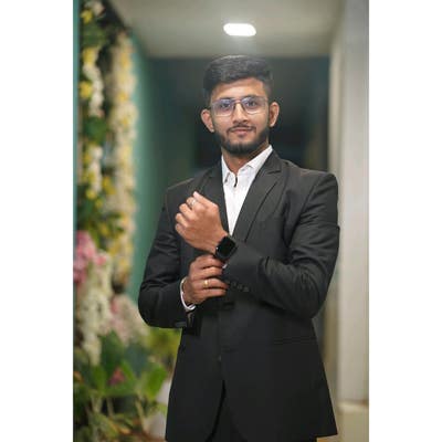 I am a Professional aged 24. I am looking for... Main Photo