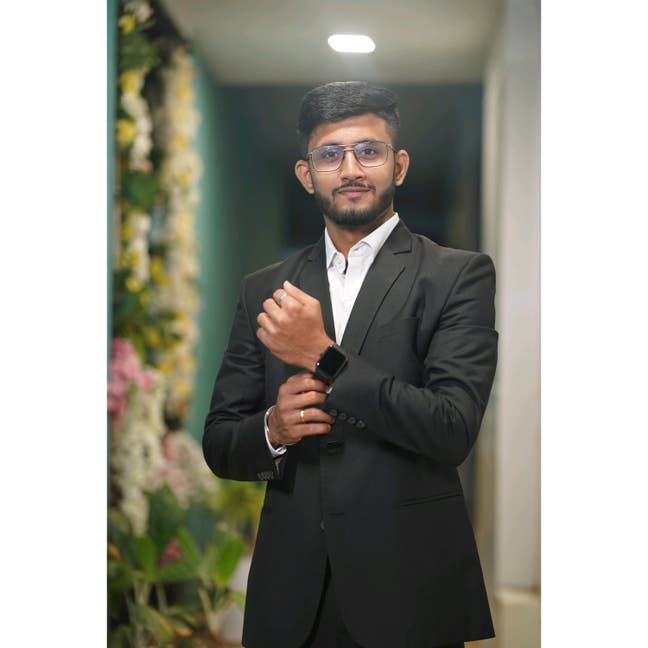 I am a Professional aged 24. I am looking for... Main Photo