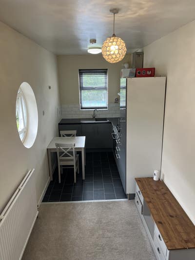 One bed Flat - Close to Salford Royal Hospital Main Photo