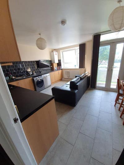 Brand New Double Bedrooms Main Photo