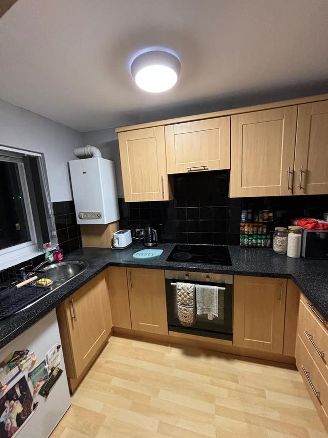 Double bedroom in Woodhouse Main Photo