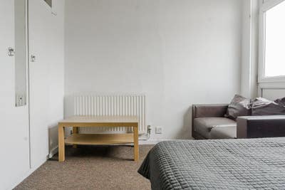 Spacious Double Rooms in Stockwell – All Bills inc Main Photo