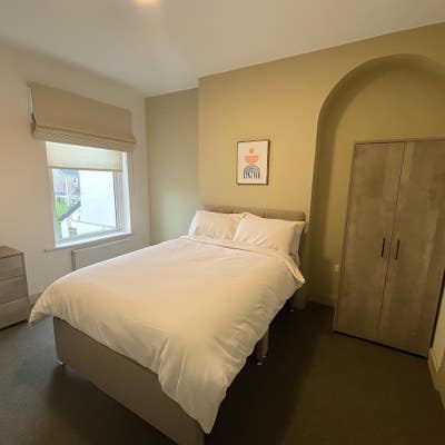 Stunning Modern Room - Centrum 100 Main Photo