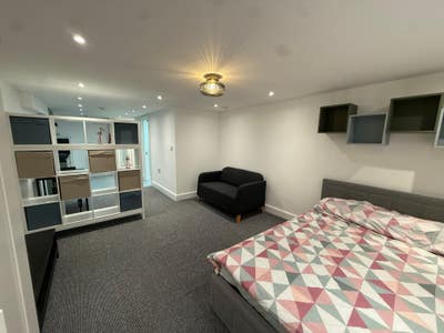 *New* Furnished X-Large 1 Bed Flat *All Bill Incl* Main Photo