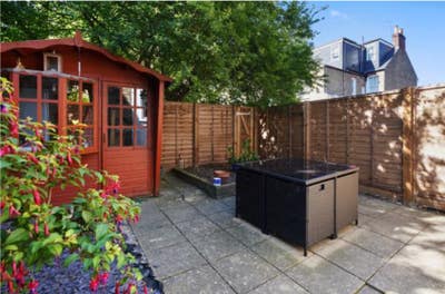 Beautiful flat with large garden in Chiswick Main Photo