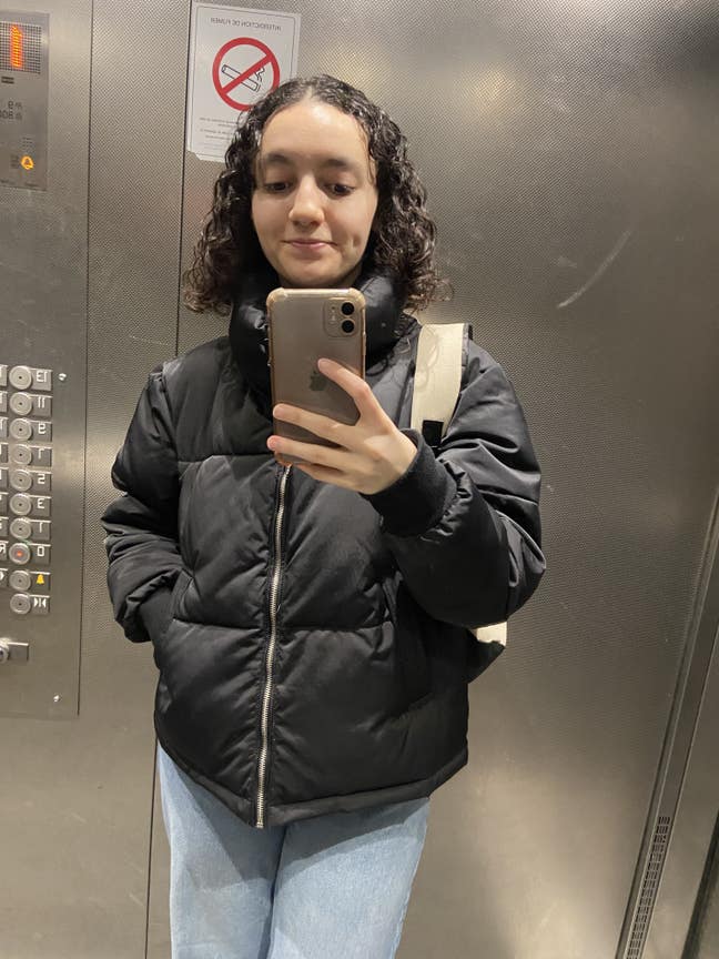 Looking for a female flatshare in Edinburg  Main Photo