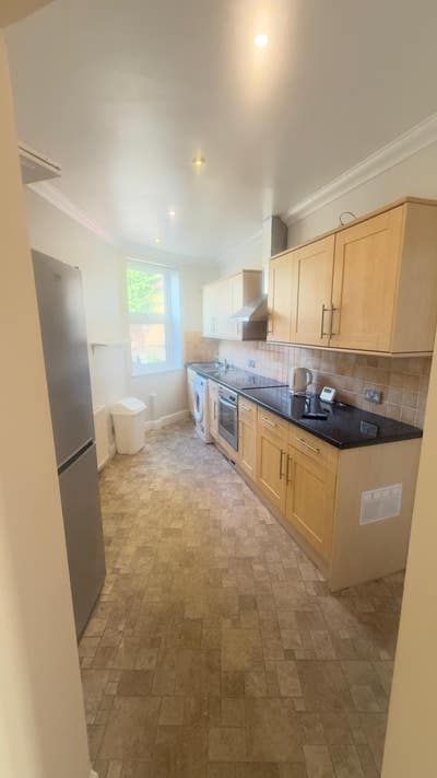 Standard Double Room – Furnished – Bills Included  Main Photo