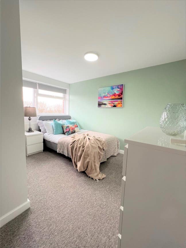 Are u looking for a great new house share... 🌼 Main Photo