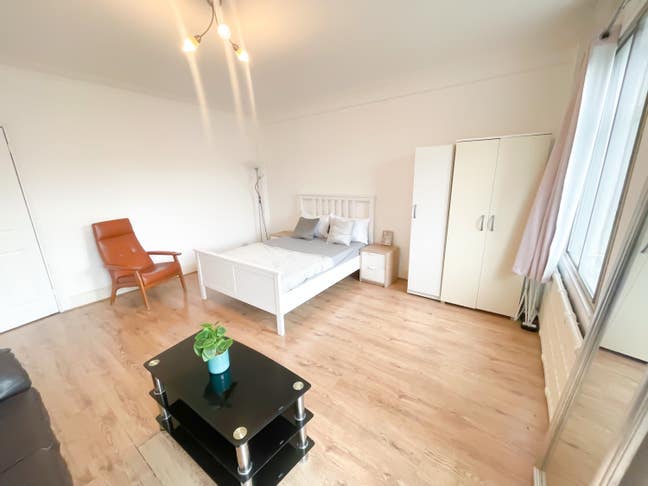 Room available in Maida Vale Main Photo