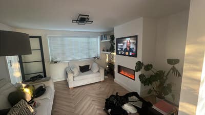 Single Room Double Bed for rent Main Photo