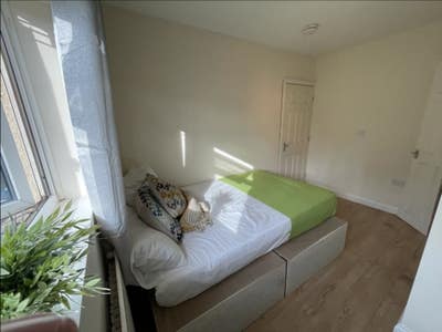 5 great new rooms to the market Main Photo