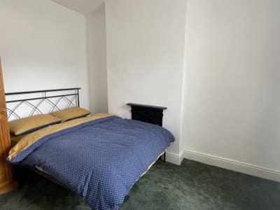 Characterful Furnished Double Room in Carnforth Main Photo