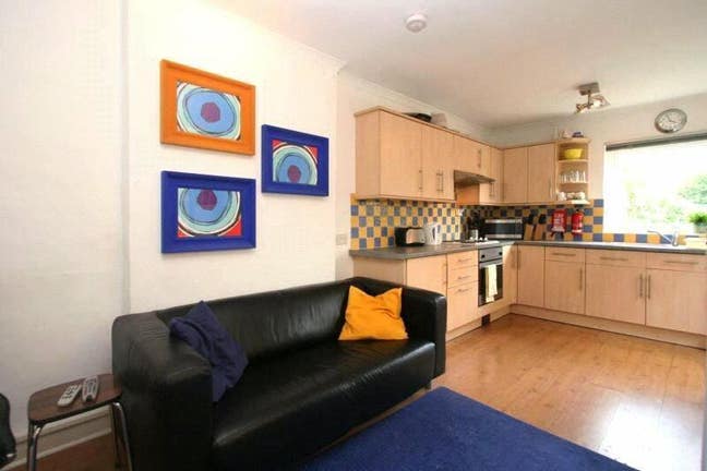 Double Room- Garden and 2 x bathrooms! SE8 Main Photo