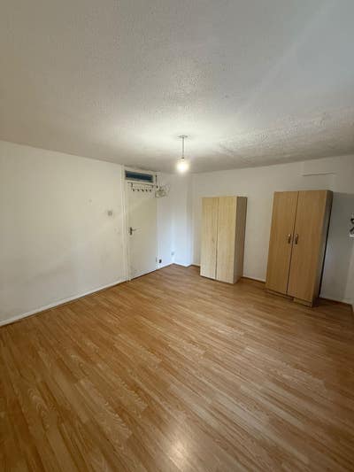London E9 Property READY TO LET Main Photo