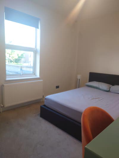 Large double room available Main Photo