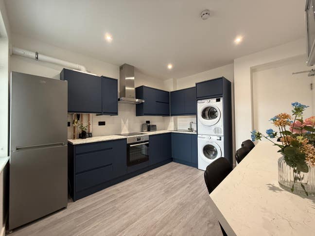 Brand New Rooms  - Bath St Main Photo