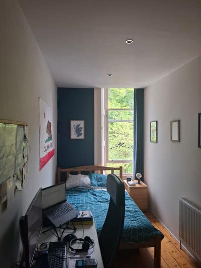 Double Room In Spacious Flat on The Meadows  Main Photo