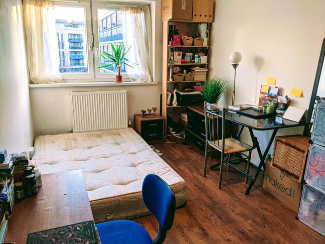 Specious, bright double room  Main Photo