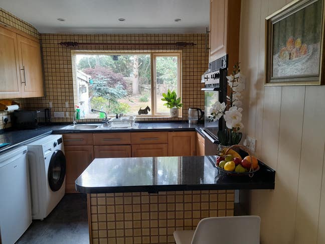 Rooms in Harrow - available October 🏡 Main Photo
