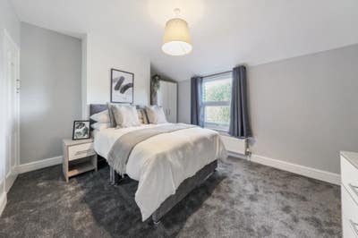 Beautiful large house in Frenchay  Main Photo