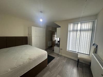 En Suite Room in Acocks Green Starting from £500 Main Photo