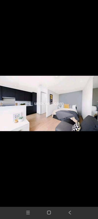 Modern studio in city center  Main Photo