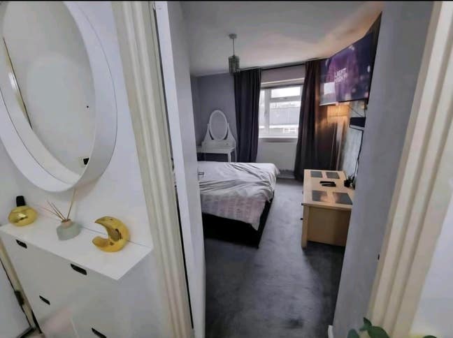 A large room to rent Main Photo