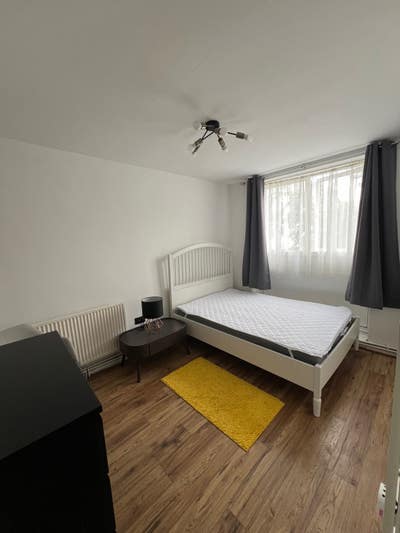 2 bedroom flat, available, Oval  Main Photo