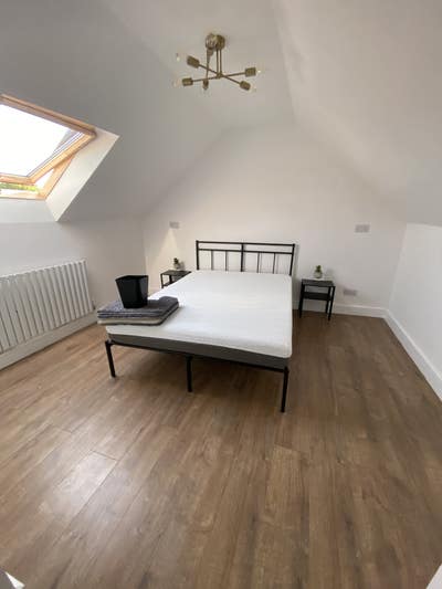 Newly refurbished 4 bedroom house for house share Main Photo
