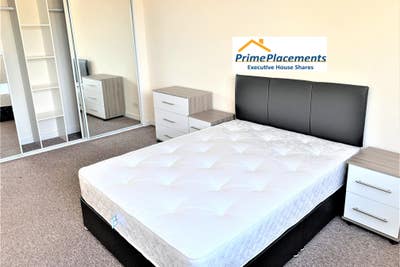 🏡 Double room, Town centre, Badby Pk, Royal Oak Main Photo