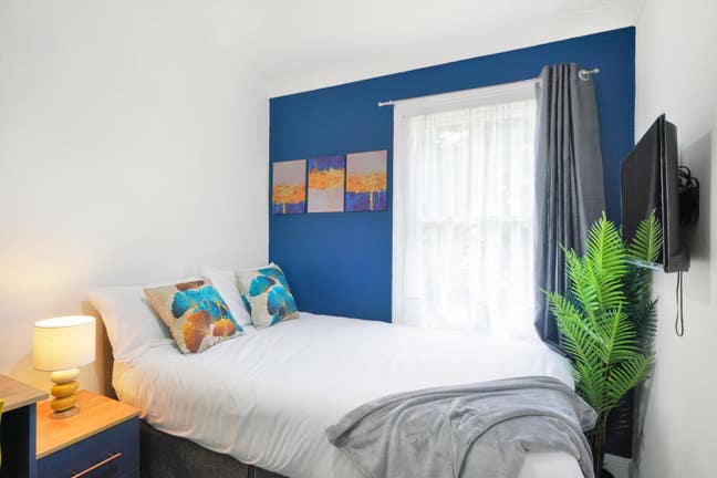 Ealing 27 - A Beautiful Modern Home Main Photo