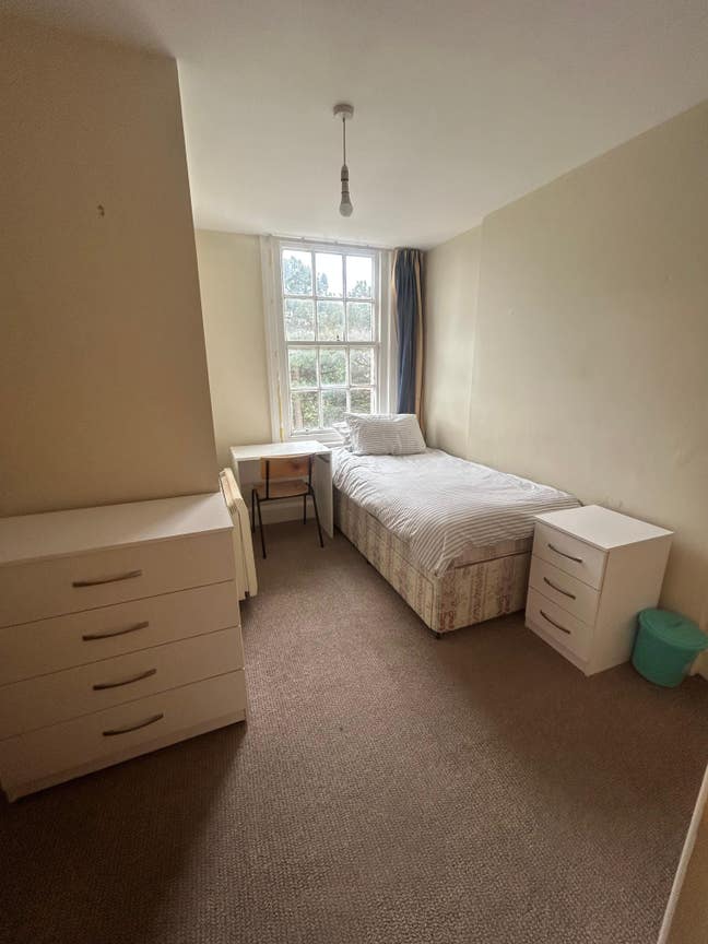 Rooms in the heart of Bournemouth Town Centre Main Photo
