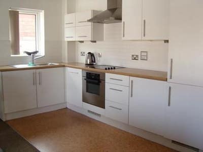 Furnished double spare room with own bathroom Main Photo