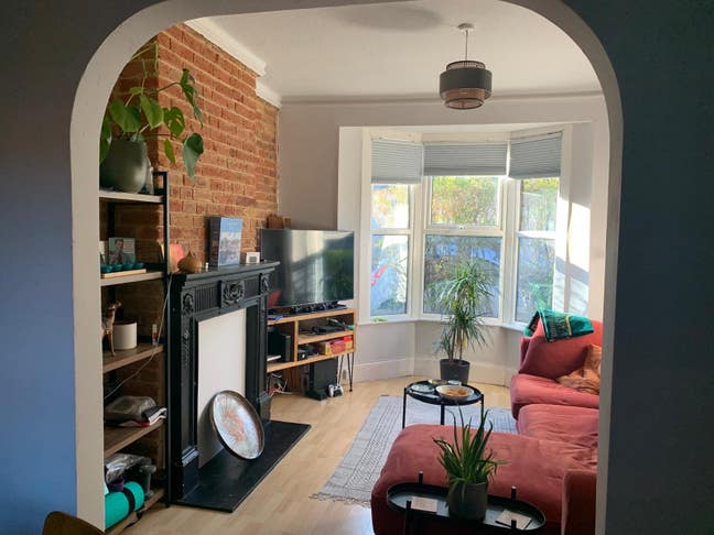 3 bed terraced house with garden in Forest Gate Main Photo