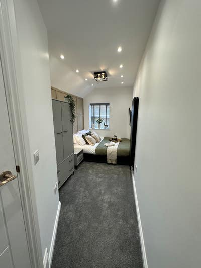 Stunning Double En-Suite Rooms Available in Rugby! Main Photo