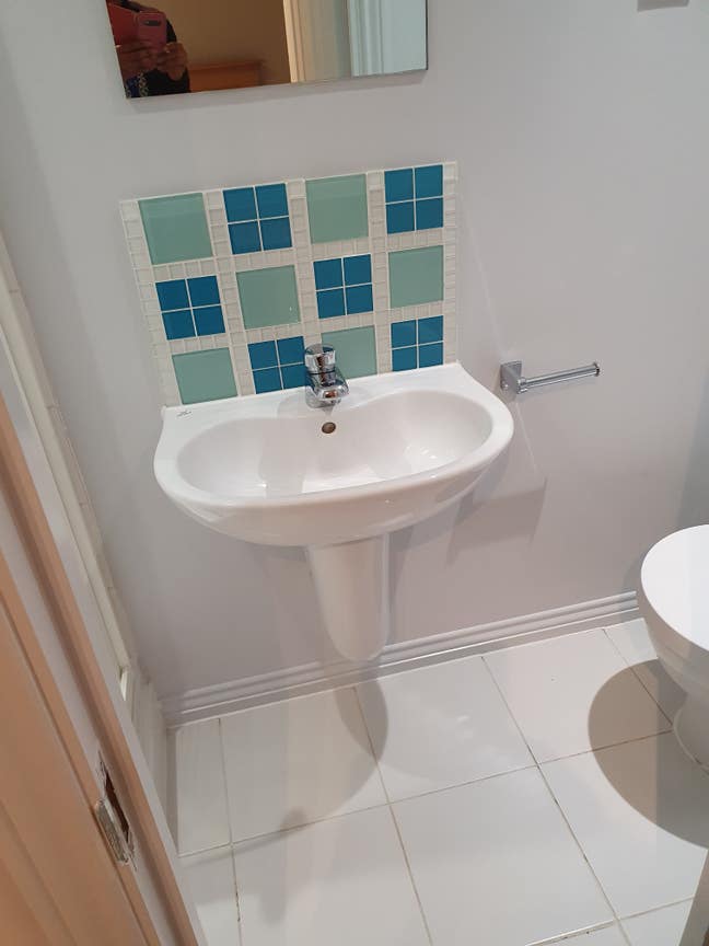 Lovely, double ensuite room in a lovely 2 bed hous Main Photo