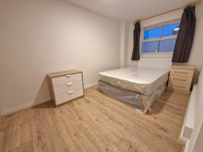 Double Rooms to Let – Uxbridge UB8 3WP INC BILLS Main Photo