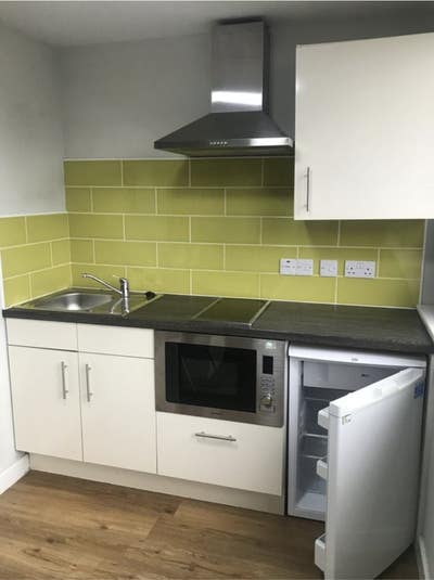 Studio Flat- Maid Marian Way Main Photo